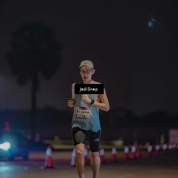 Runner Photo 7452843