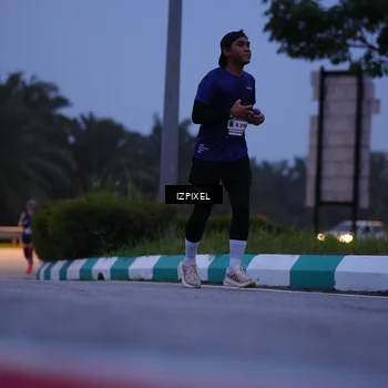 Runner Photo 7452853