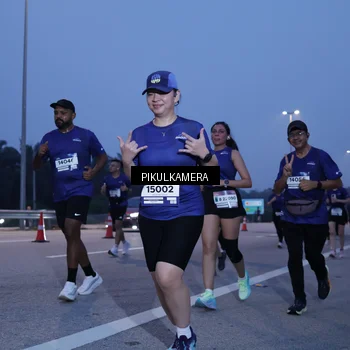 Runner Photo 7452877