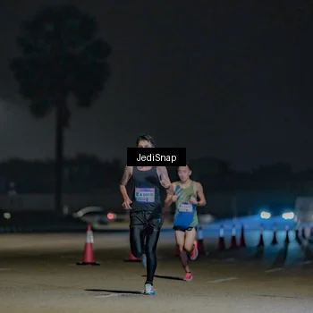 Runner Photo 7452888