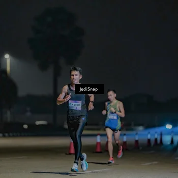 Runner Photo 7452895