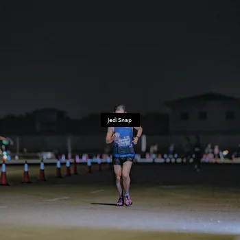 Runner Photo 7452900