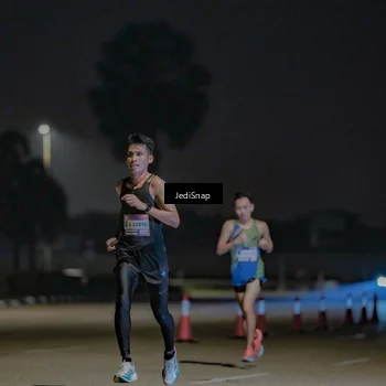 Runner Photo 7452902
