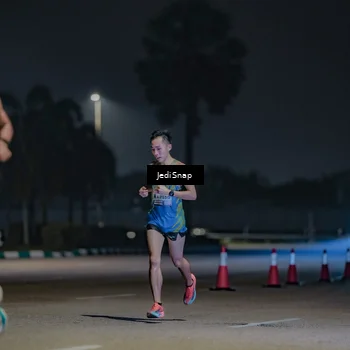 Runner Photo 7452904