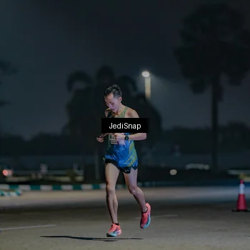 Runner Photo 7452918