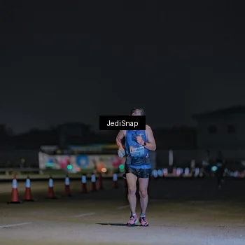 Runner Photo 7452925