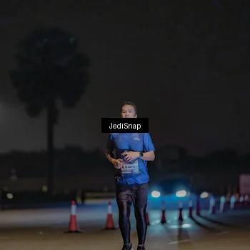 Runner Photo 7452941