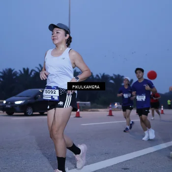 Runner Photo 7452962