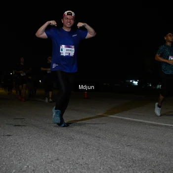 Runner Photo 7452978