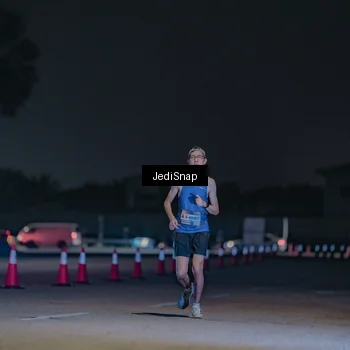 Runner Photo 7452997