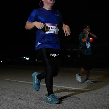 Runner Photo 7453000