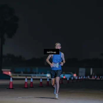 Runner Photo 7453009