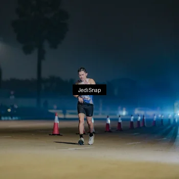 Runner Photo 7453043