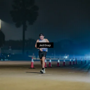 Runner Photo 7453054