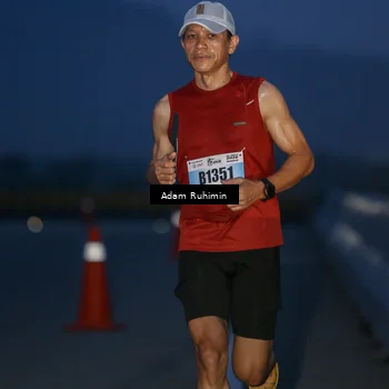 Runner Photo 7453055