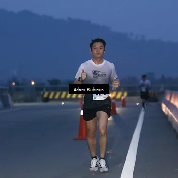 Runner Photo 7453079