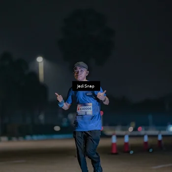 Runner Photo 7453101