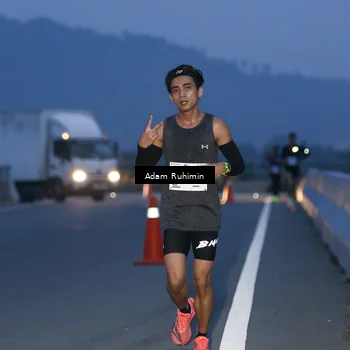 Runner Photo 7453102