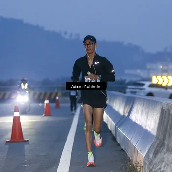 Runner Photo 7453104