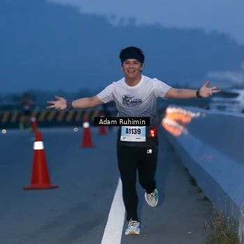 Runner Photo 7453123