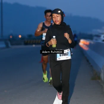 Runner Photo 7453124