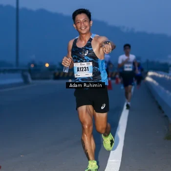Runner Photo 7453126