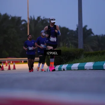 Runner Photo 7453127