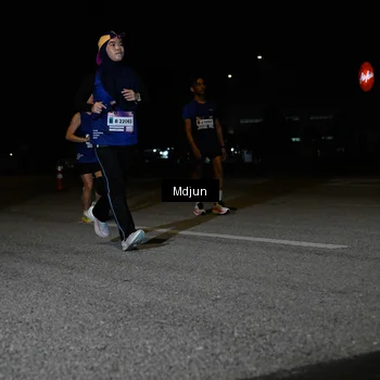 Runner Photo 7453131