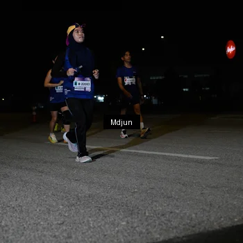 Runner Photo 7453132