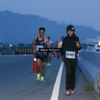 Runner Photo 7453133