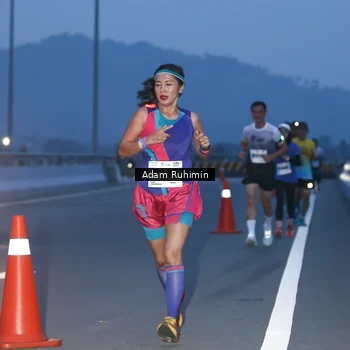 Runner Photo 7453137