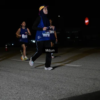 Runner Photo 7453139
