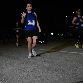Runner Photo 7453152