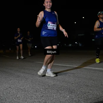 Runner Photo 7453168