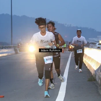 Runner Photo 7453173