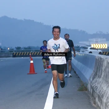 Runner Photo 7453182