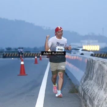 Runner Photo 7453190