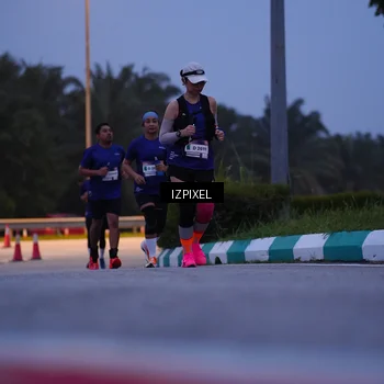 Runner Photo 7453191