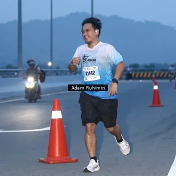 Runner Photo 7453210