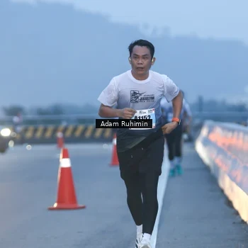 Runner Photo 7453211