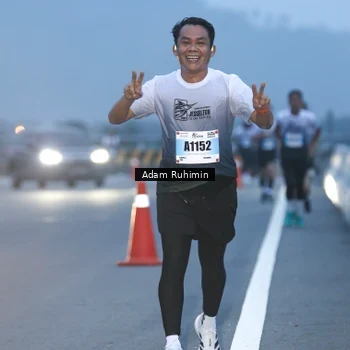 Runner Photo 7453213