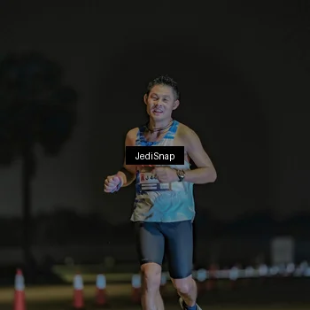 Runner Photo 7453236