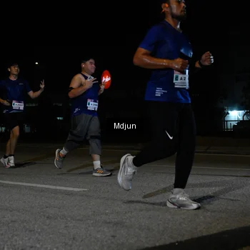 Runner Photo 7453239