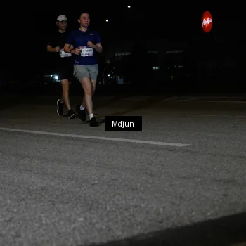 Runner Photo 7453252