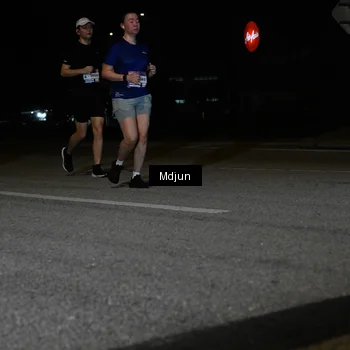 Runner Photo 7453262