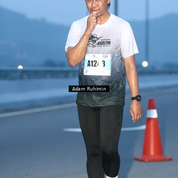 Runner Photo 7453264