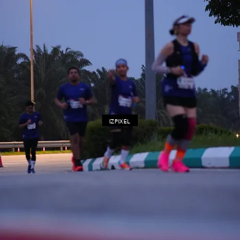 Runner Photo 7453270