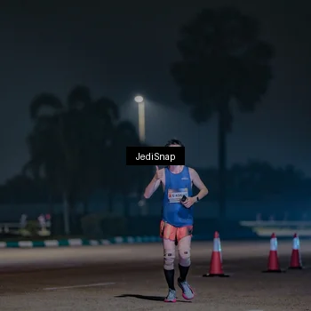 Runner Photo 7453296