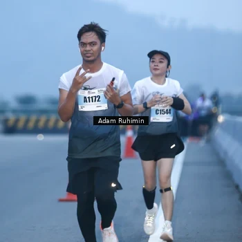 Runner Photo 7453299