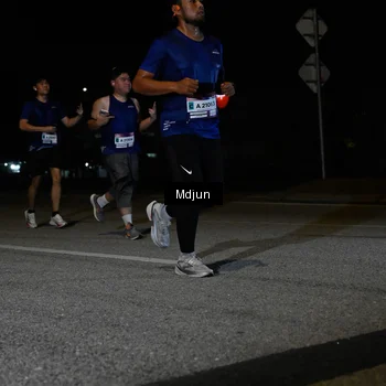 Runner Photo 7453301